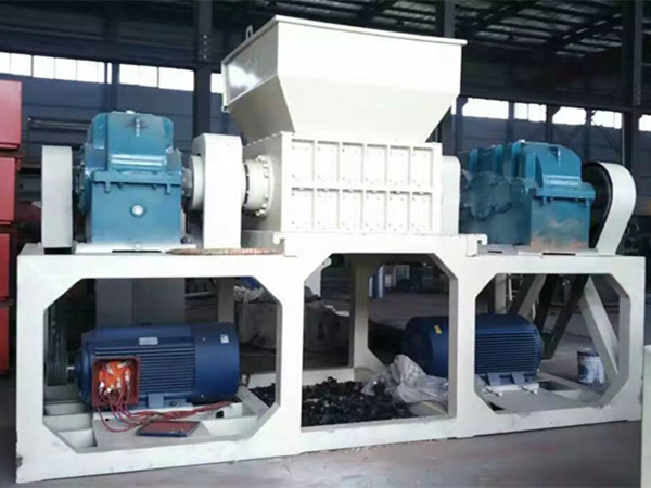 廢鐵撕碎機